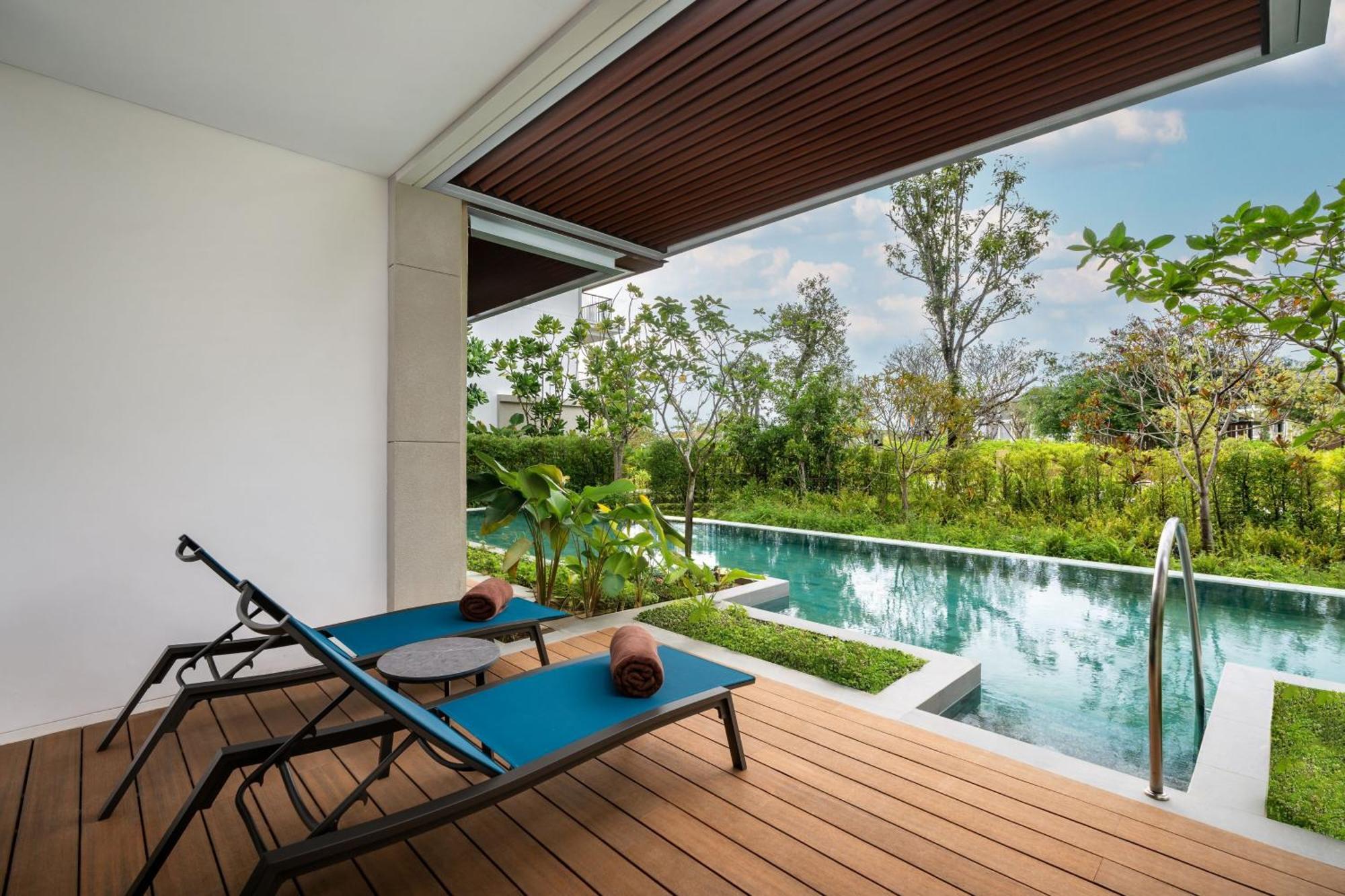 Khao Lak Marriott Beach Resort & Spa Bagian luar foto