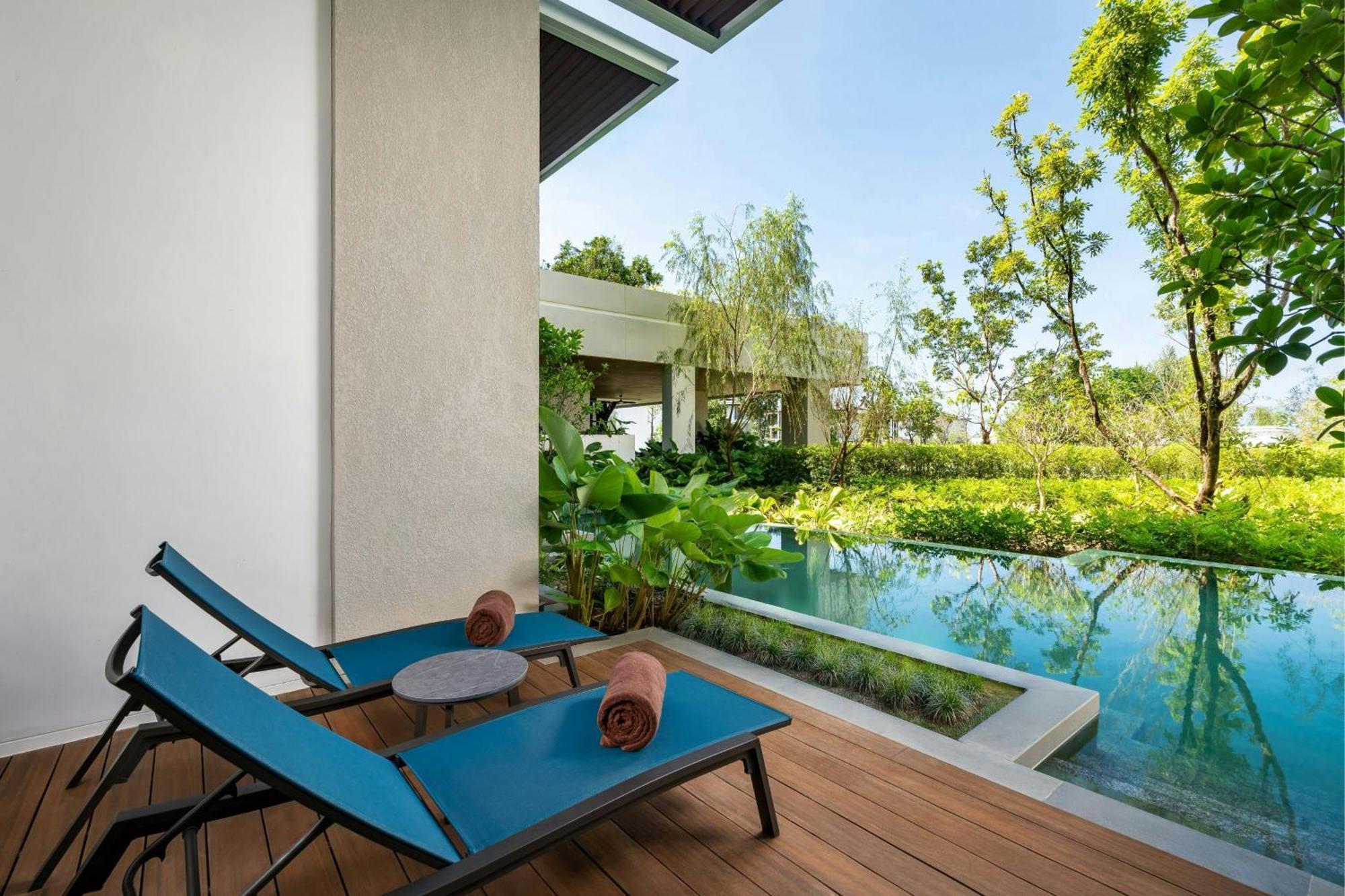 Khao Lak Marriott Beach Resort & Spa Bagian luar foto