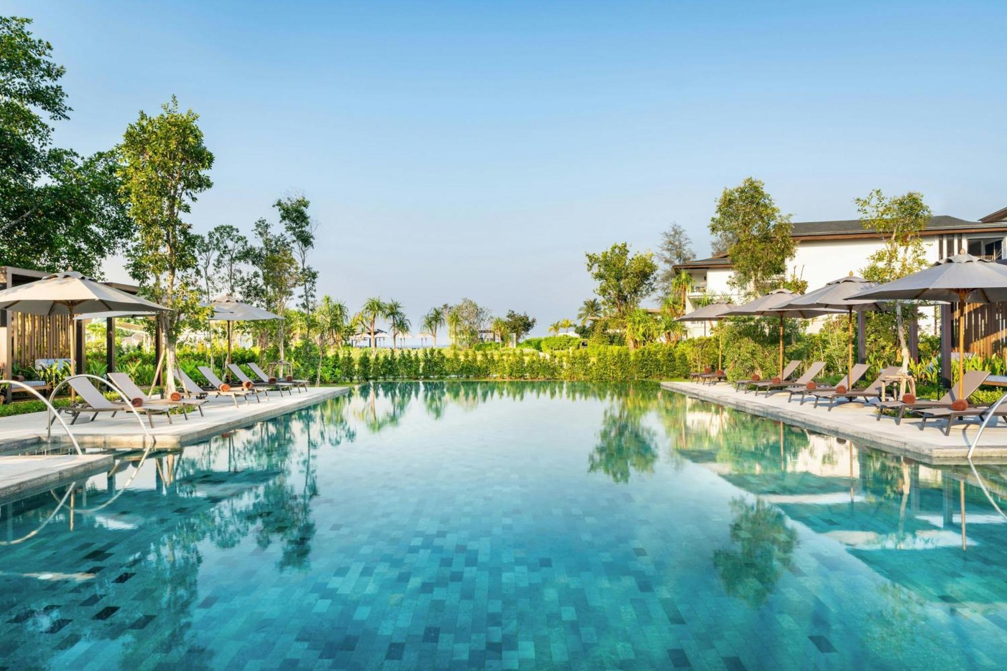 Khao Lak Marriott Beach Resort & Spa Bagian luar foto