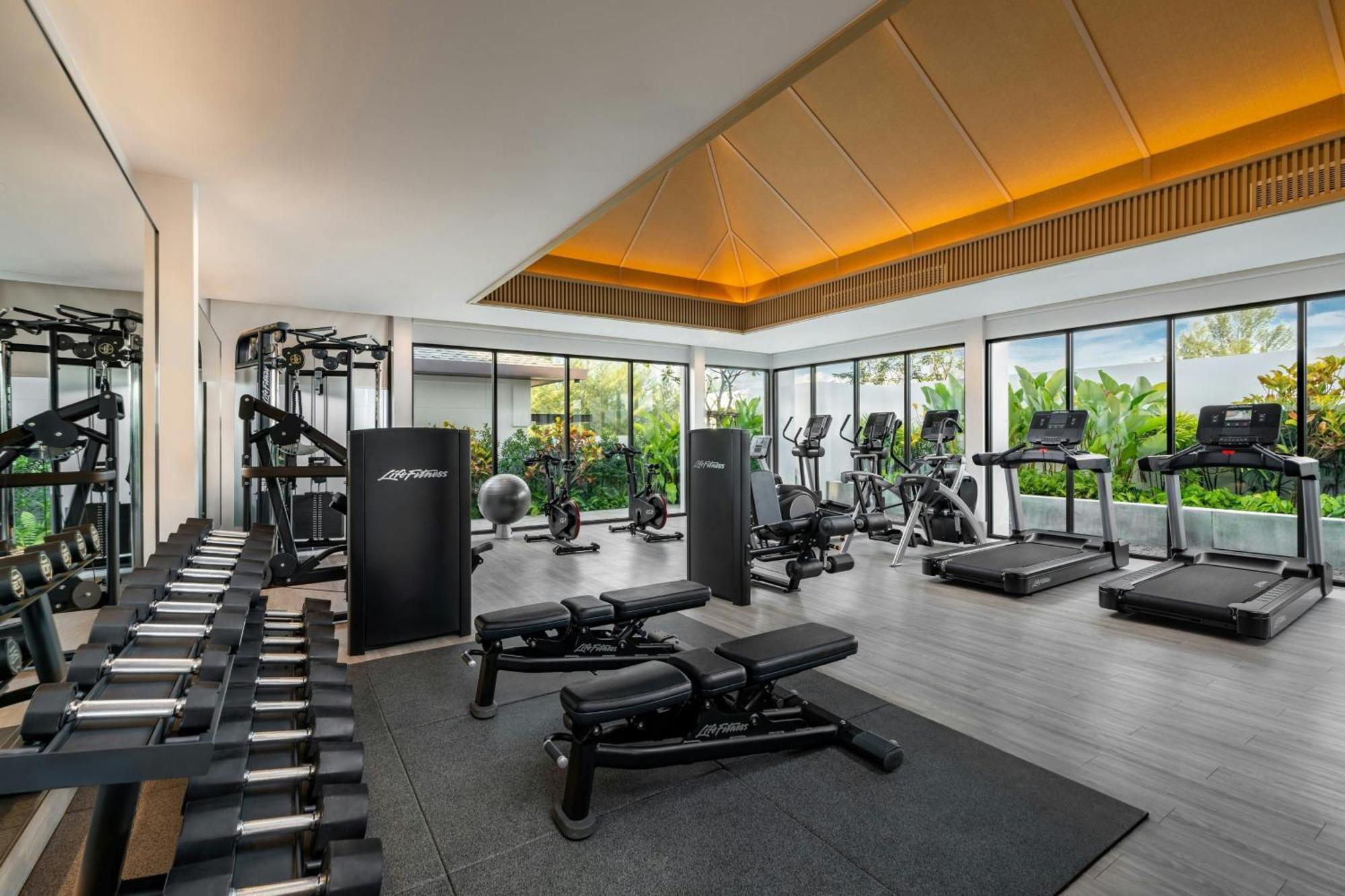 Khao Lak Marriott Beach Resort & Spa Bagian luar foto