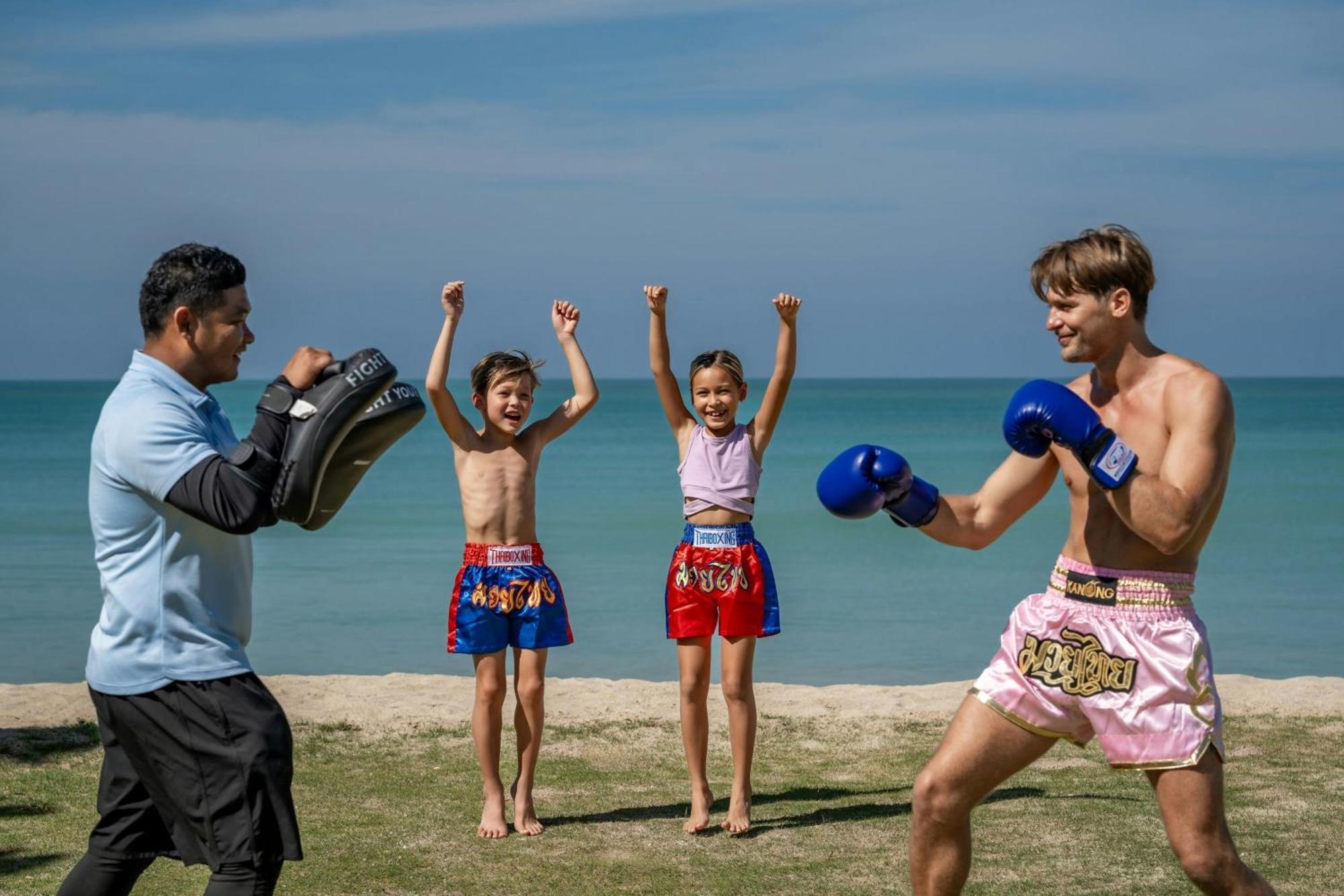 Khao Lak Marriott Beach Resort & Spa Bagian luar foto